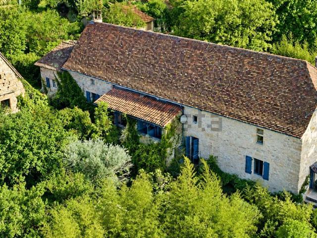 Maison, Faycelles