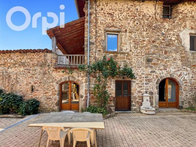 Maison, Fabras