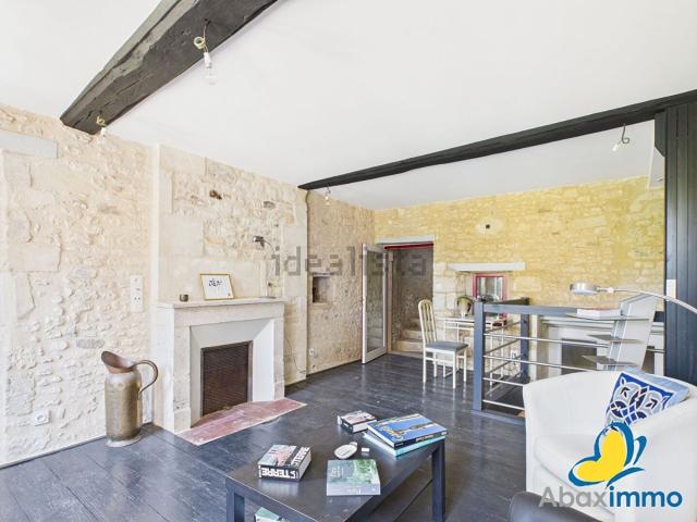 Maison, Falaise