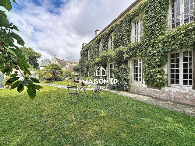 Maison, Falaise
