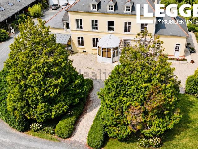 Maison, Falaise