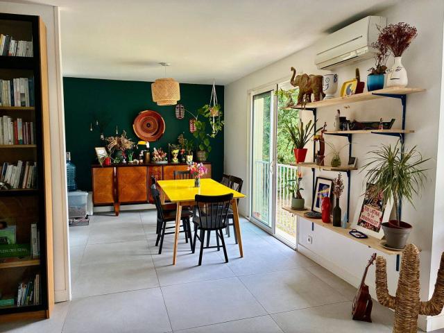 Maison familiale meublée 220 m² – 5 chambres – Grezillac proche Saint Émilion