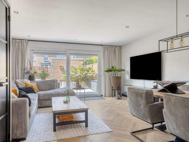 Maison familiale meublée de 4 pièces Simon Vinkenoogstraat, Leiderdorp À louer