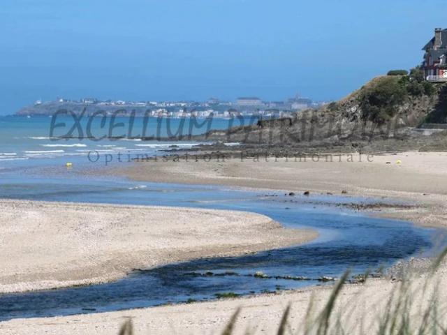 Maison familiale neuve à deux pas de la plage