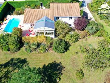 MAISON FAMILIALE AU CALME