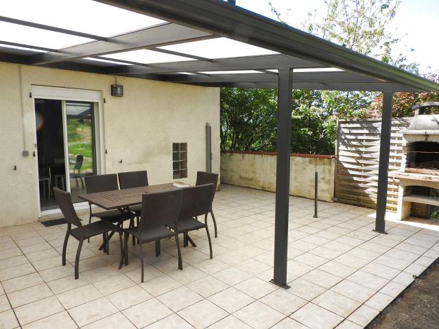 Maison Familiale avec appartement indépendant 221m² Saint Pierre Lafeuille