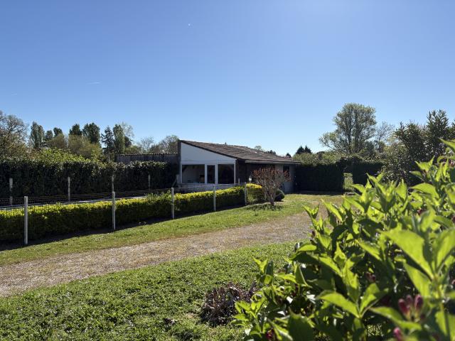 SOUS COMPROMIS ! Maison familiale avec belle parcelle