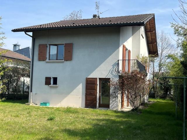 Maison familiale avec grand terrain divisible Pour Grande fa. 147m² Gaillard