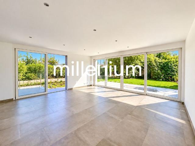 Maison familiale avec studio indépendant à Thônex