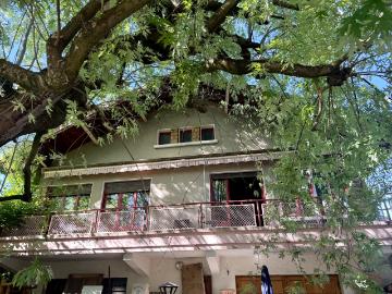 Maison familiale avec studio indépendant dans le secteur des Essarts à Bron