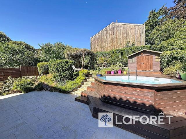 Maison familiale avec piscine, 4 chambres et sous sol Lyon 9. 102m² Lyon 9ème