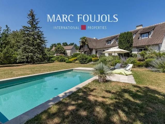 Maison familiale avec Piscine 226m² Senlis