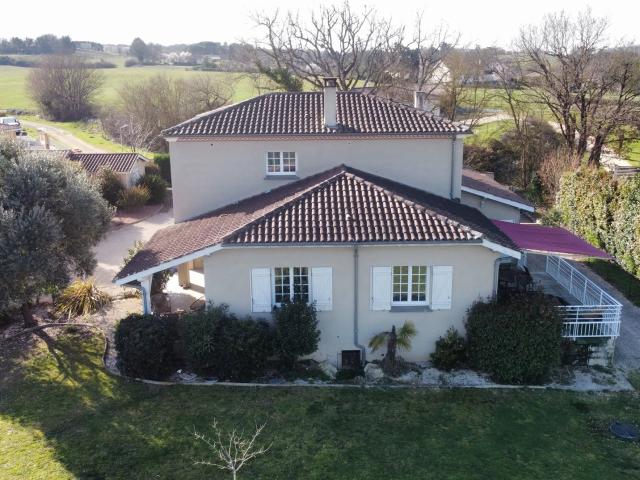 Maison familiale avec piscine à Vic Fezensac 180m² Vic Fezensac