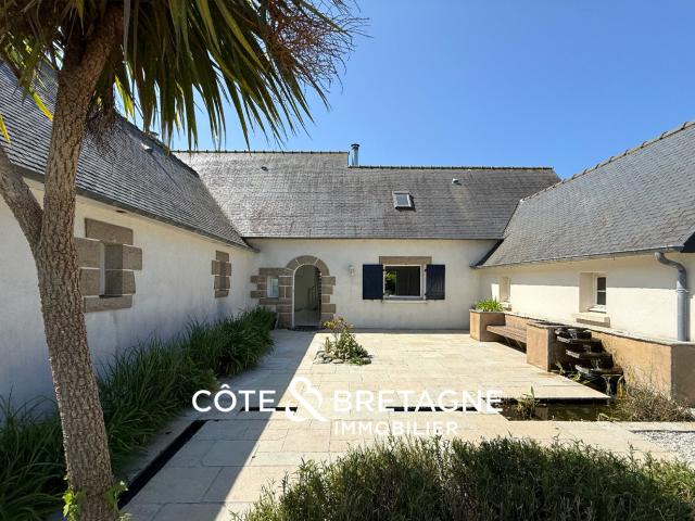 Maison familiale avec piscine couverte et chauffée — Hillion 22120 | réf: 202682