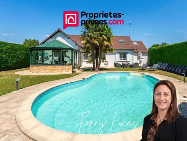 Maison familiale avec piscine et véranda
