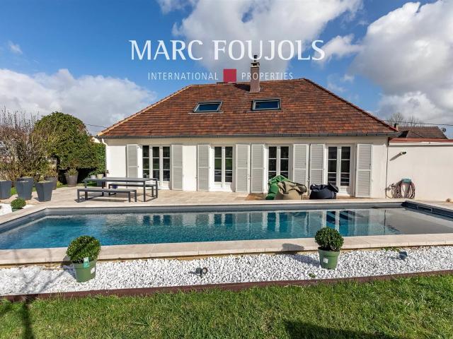 Maison familiale avec piscine et jardin plein sud 150m² Cinqueux