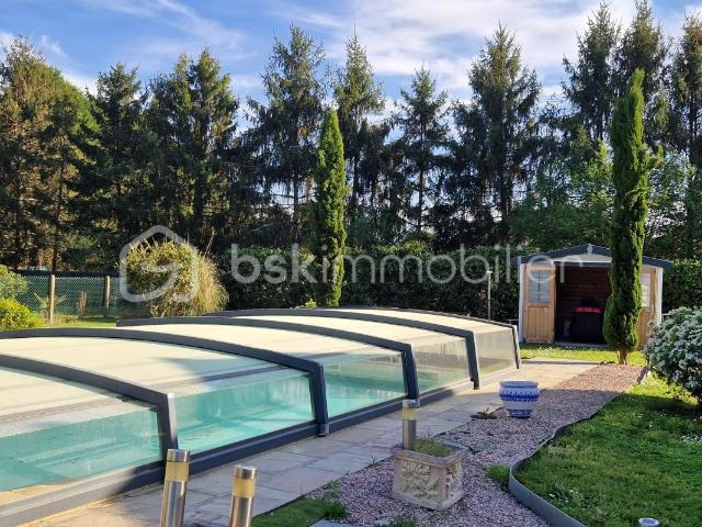 Maison familiale avec T2 indépendant, grands volumes, piscine et magnifique jardin 5 mns de Dax