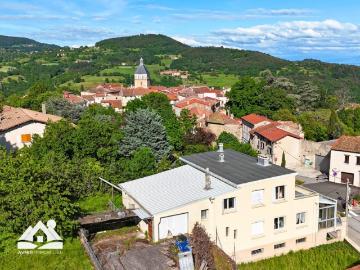 Maison familiale avec terrain À deux pas du centre