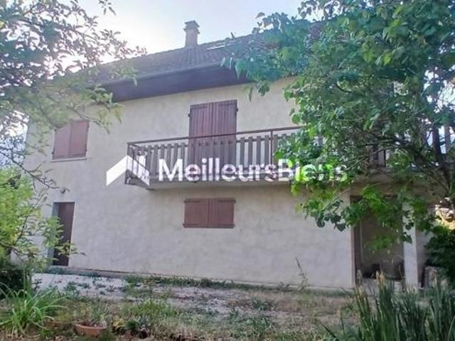 Maison familiale à proximité du Lac d'aiguebelette 73 avec terrain arboré 2500 m² Attignat Oncin 73610