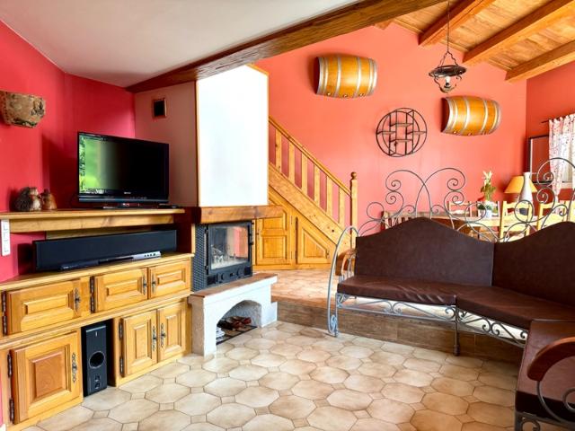 Maison familiale à vendre 4 pièces 3 chambres + bureau, terrasse et grand terrain CENDRAS 30