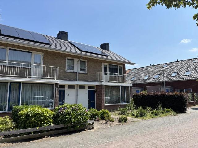 Maison Familiale Barbierstraat 75, Hardenberg À Louer