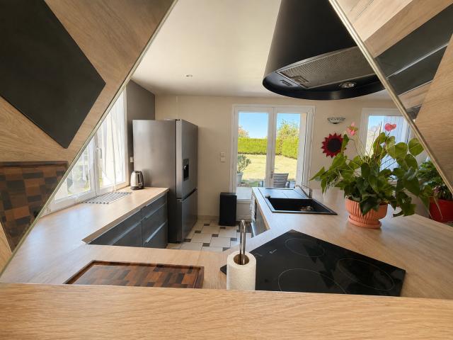 Maison familiale – beaux volumes, grand terrain et fort potentiel