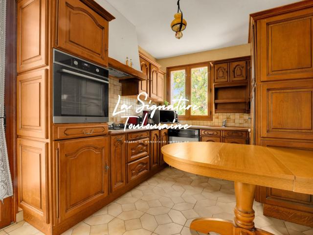 Maison familiale cadre privilégié et vue dégagée. 220m² Villeneuve Tolosane
