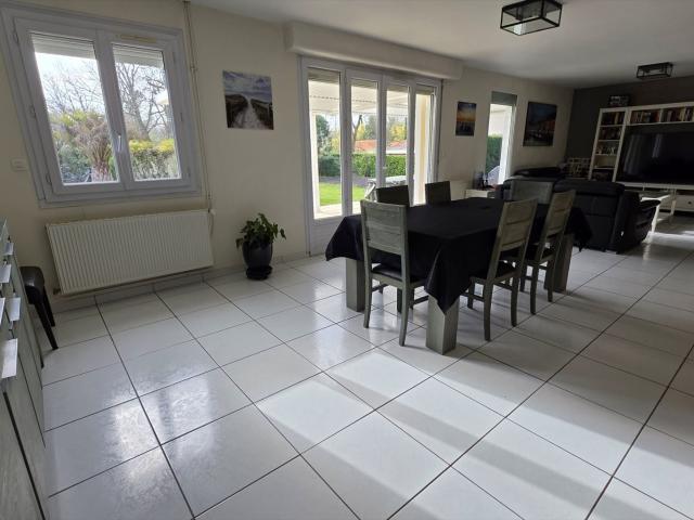 Maison familiale CESTAS Réjouit 190m² Cestas