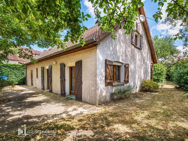 Maison familiale dans un environnement de campagne 135m² Corcelles lès Cîteaux