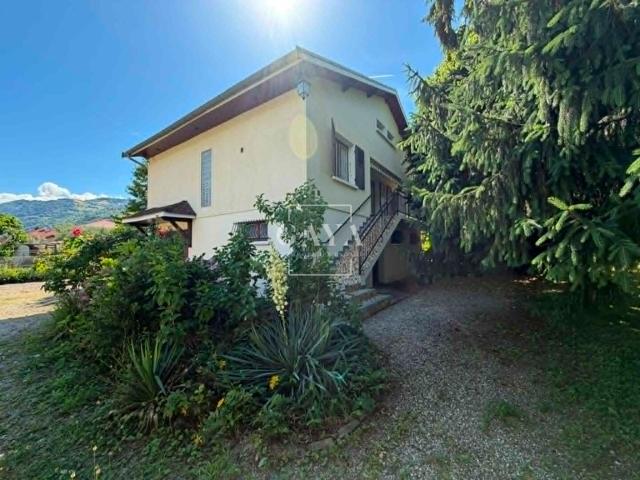 Maison familiale dans un secteur recherché de Domène