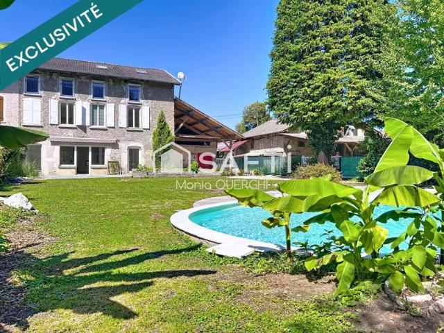 Maison familiale de caractère 10 pièces, piscine