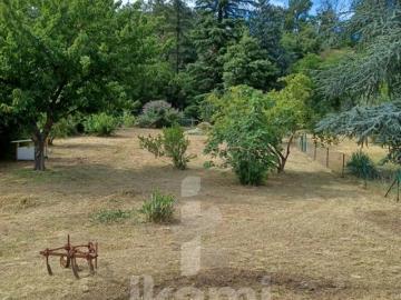 Maison familiale de caractère de 220 m2 à Chanas