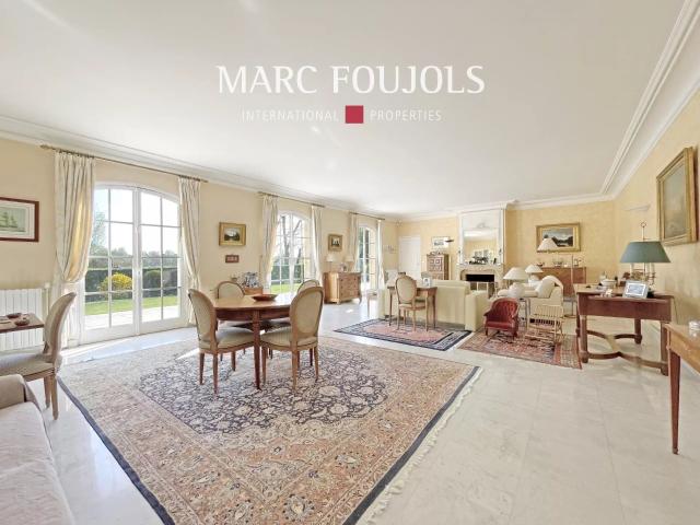 Maison familiale de charme à Senlis 304m² Senlis