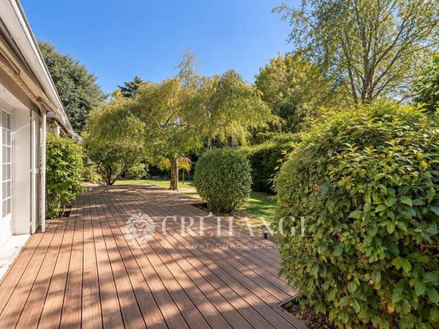 Maison familiale de plain pied | 5 chambres | Terrasse et jardin