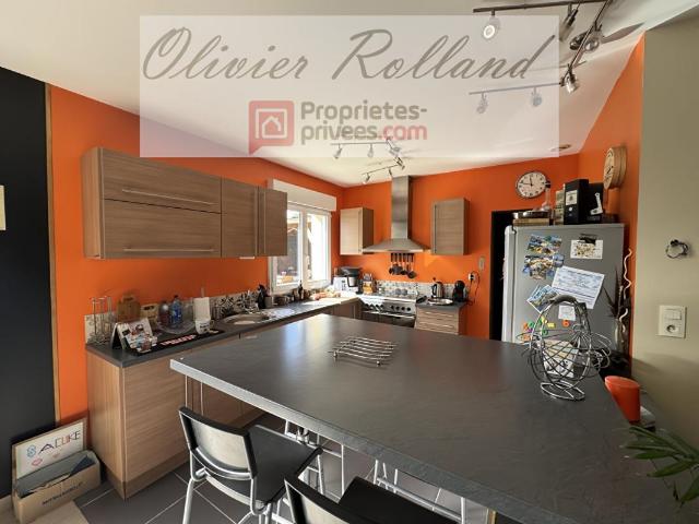 Maison familiale de 164 m² ? Volumes Généreux, Calme Absolu & Vie de Plain Pied à Thouarcé 49380