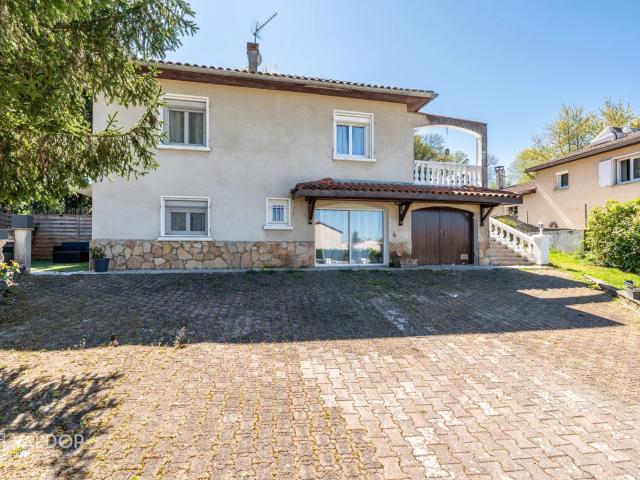 Maison familiale de 185 m² avec potentiel locatif ou professionn