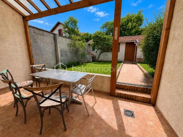Maison familiale de 110 m² avec 3 chambres, jardin intime et aucun vis à vis