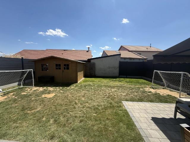 Maison familiale de 127,45 m² habitables avec jardin, terrasse