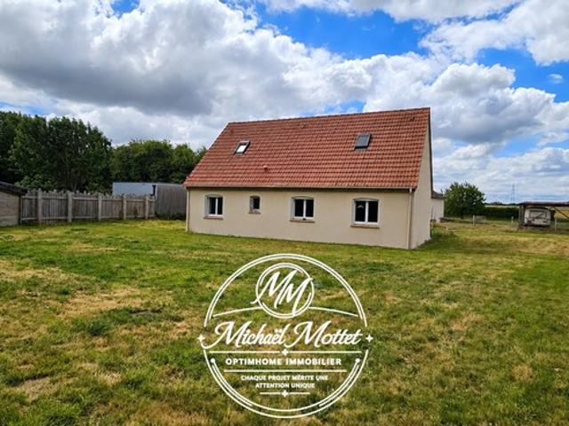 Maison familiale de 132 m² au calme avec 4 chambres et grand terrain à Bourneville Sainte Croix 27500