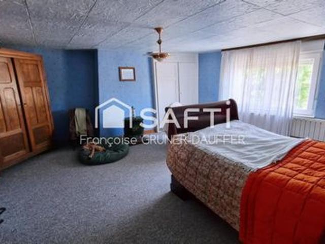 MAISON FAMILIALE DE 225m² A VENDRE SUR GONDREVILLE