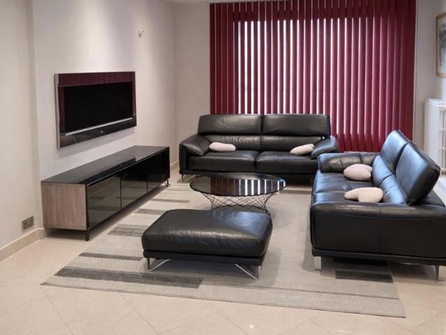 Maison familiale de 390m² proche toutes commodités