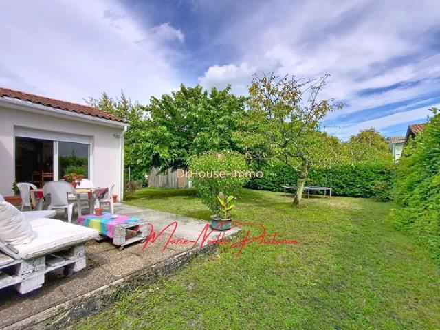 Maison familiale de 4 chambres, avec un grand jardin arboré à Saint Médard en Jalles
