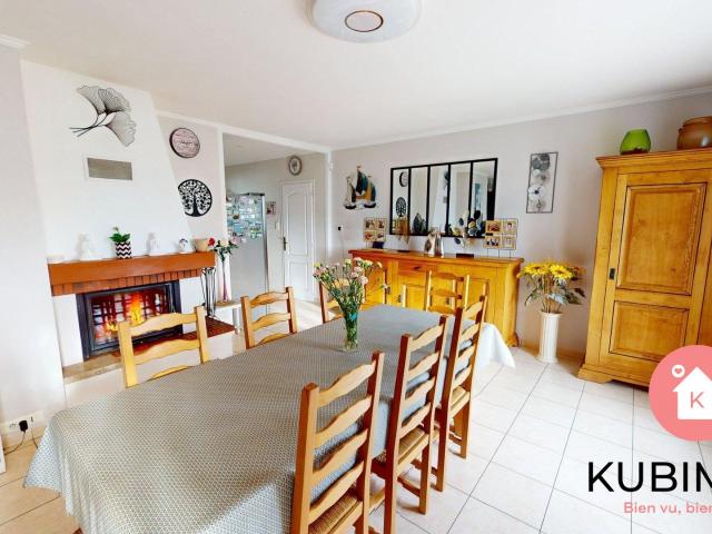Maison Familiale d'environ 122 m² 122m² Longeville sur Mer