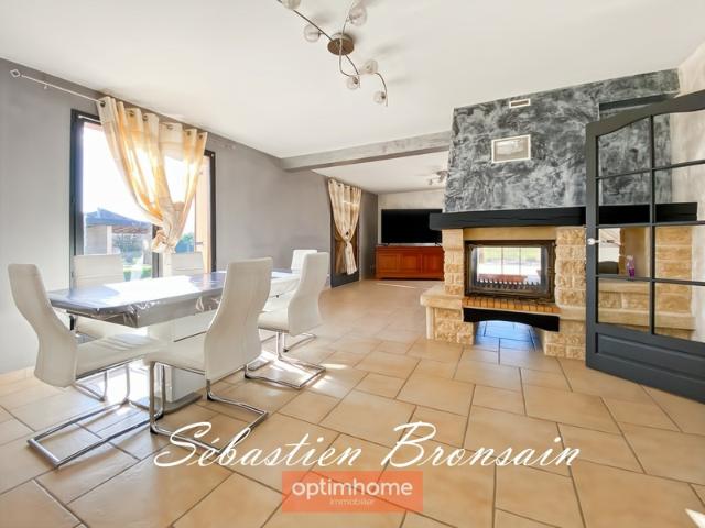 ? EXCLUSIVITÉ DOLE – MAISON 7 CHAMBRES + APPARTEMENT INDÉPENDANT