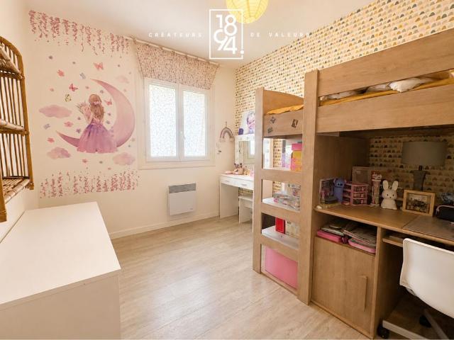 Maison familiale I Studio indépendant I Garage de plus de 50m2