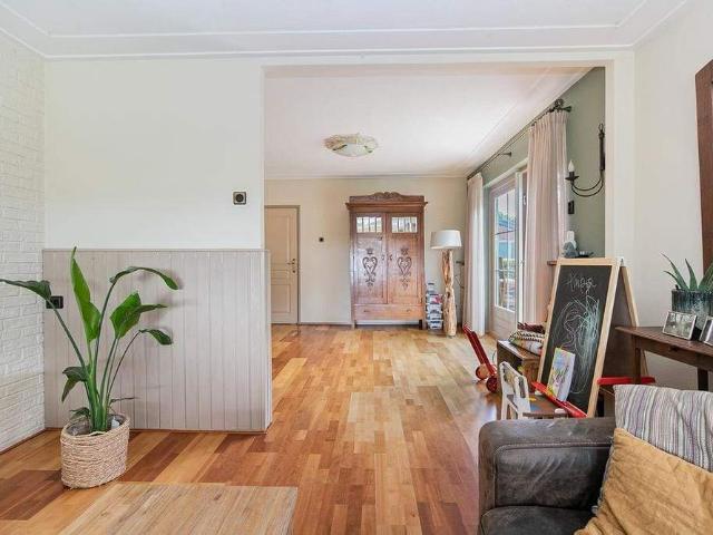 Maison familiale individuelle avec dépendance, Kolenmieten, Vroomshoop À louer