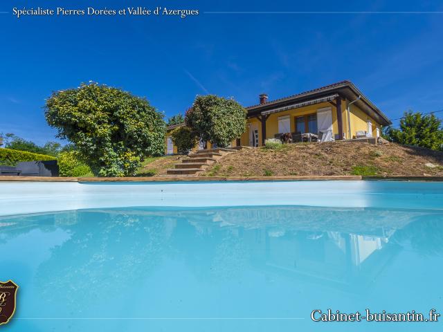 Maison familiale, jardin et piscine