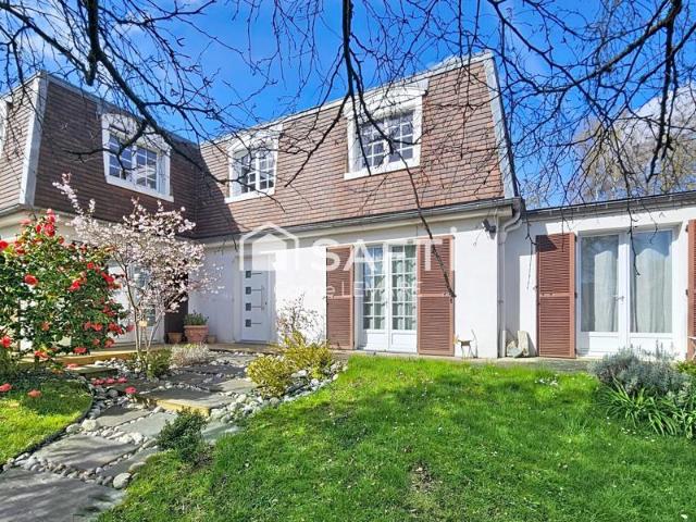 Maison familiale lumineuse 159 m² – 5 chambres – Jardin paysagé au calme