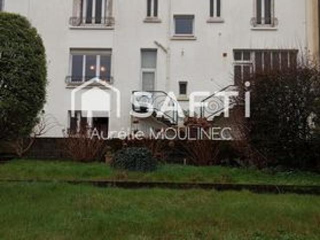 Maison familiale vue port, jardin et terrasse à Tréboul