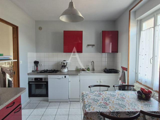 Maison familiale La Chapelle Vendômoise 126 m² avec terrain